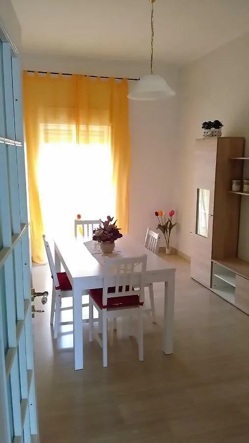 Garofano E Cannella Holiday Home Νότο 0*,